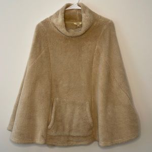 Kori America Poncho NWT